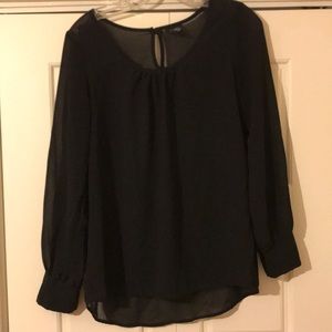 Long sleeve black shirt